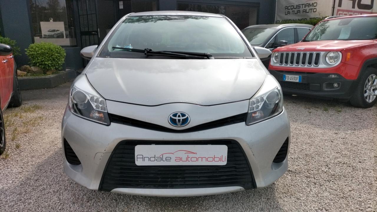 Toyota Yaris 1.5 Hybrid 5 porte Lounge**PREZZO REALE**