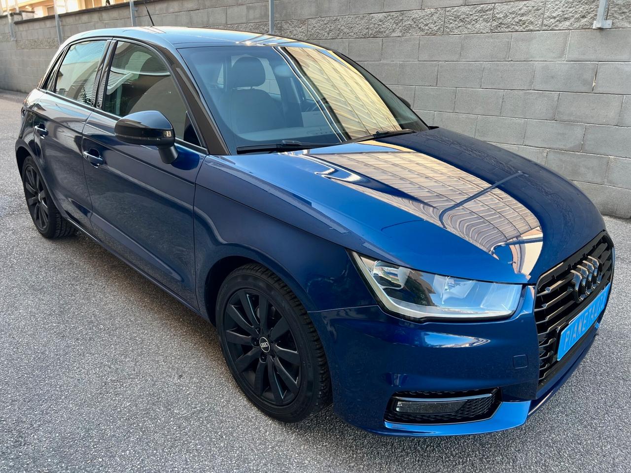 Audi A1 Sportback SPB 1.6 tdi 115CV Admired s-tronic PERF.