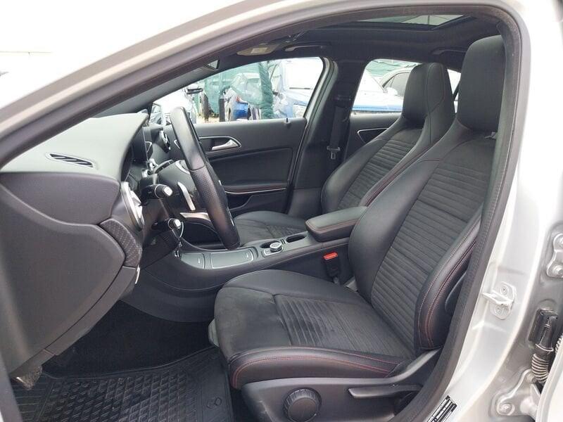 Mercedes-Benz Classe A A 200 d Automatic Premium