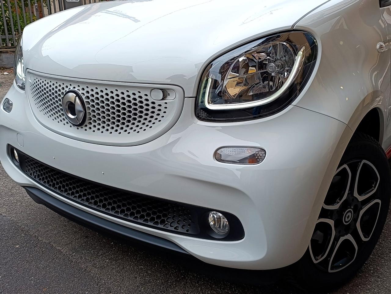 Smart ForFour 90 0.9 Turbo twinamic Prime '19 km 28.728