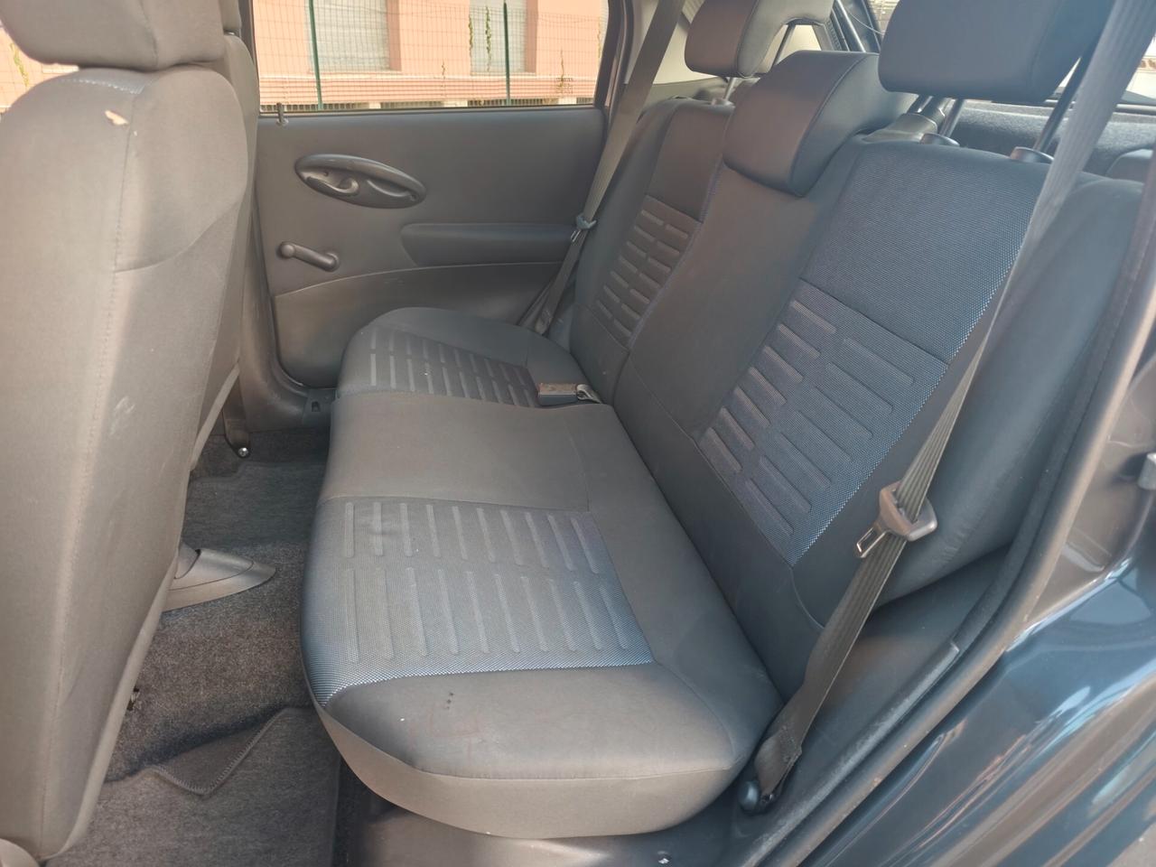 Fiat Punto 1.2 Benz 5 porte 1° proprietario