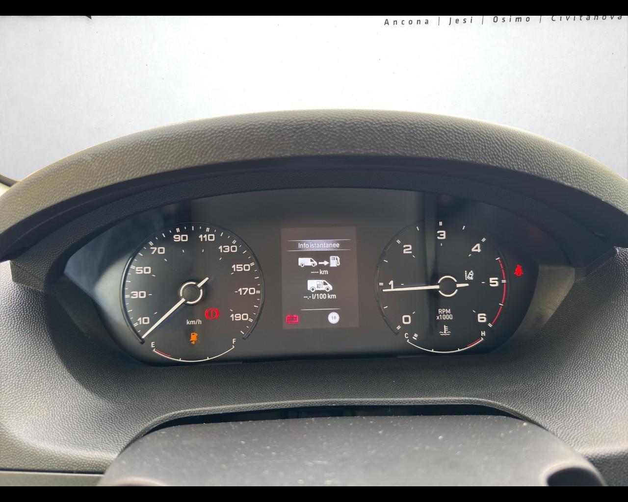 FIAT Ducato Serie 2 Stock My25 Furgone Lastrato 35q Lh2 140cv 2.2 Multijet 3 E