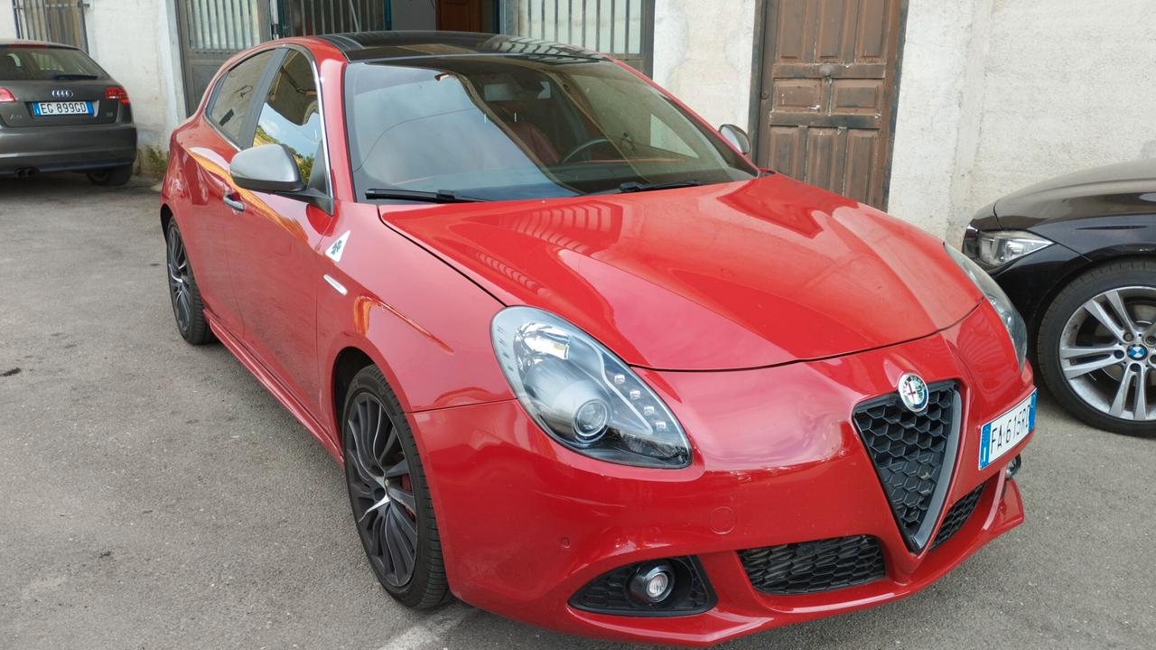 Alfa Romeo Giulietta 1750 Turbo TCT Quadrifoglio Verde