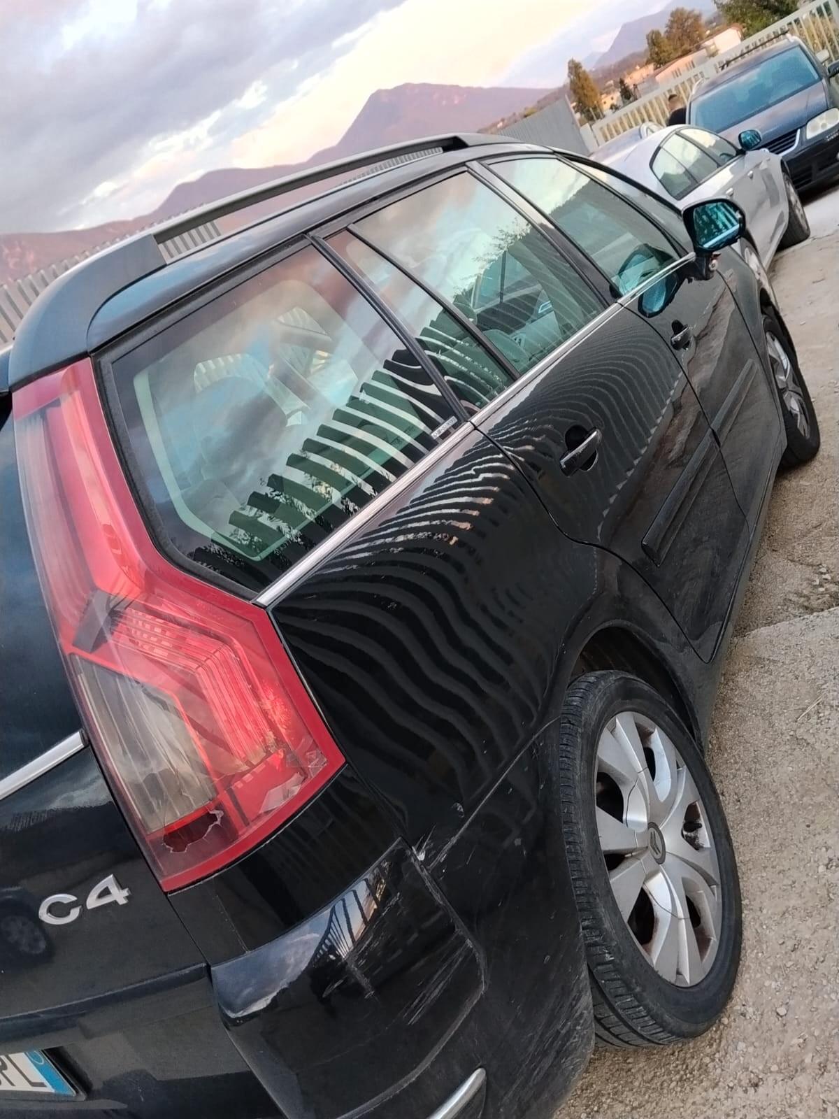 Citroen C4 Grand Picasso 2.0 HDi 150 FAP Exclusive