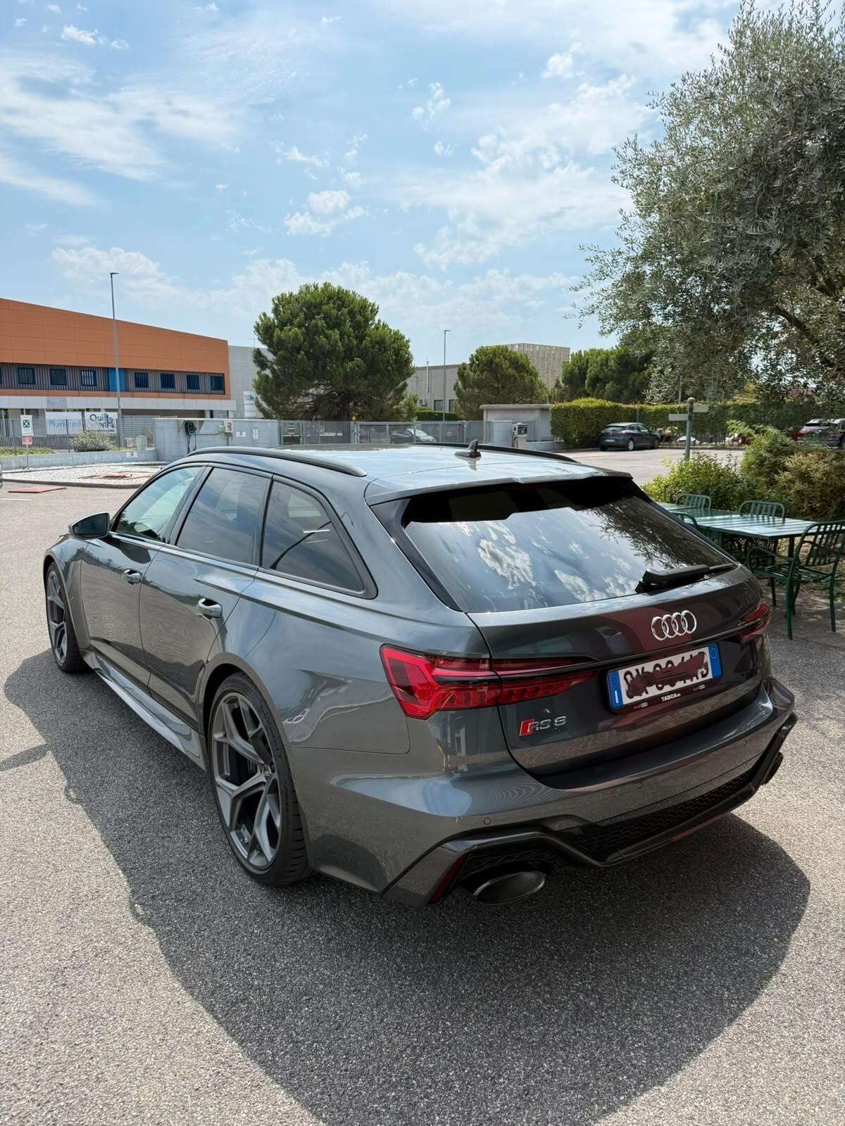 Audi RS6 Avant 4.0 TFSI V8 quattro tiptronic CARBONIO FRENI CARBOCERAMICI MY25