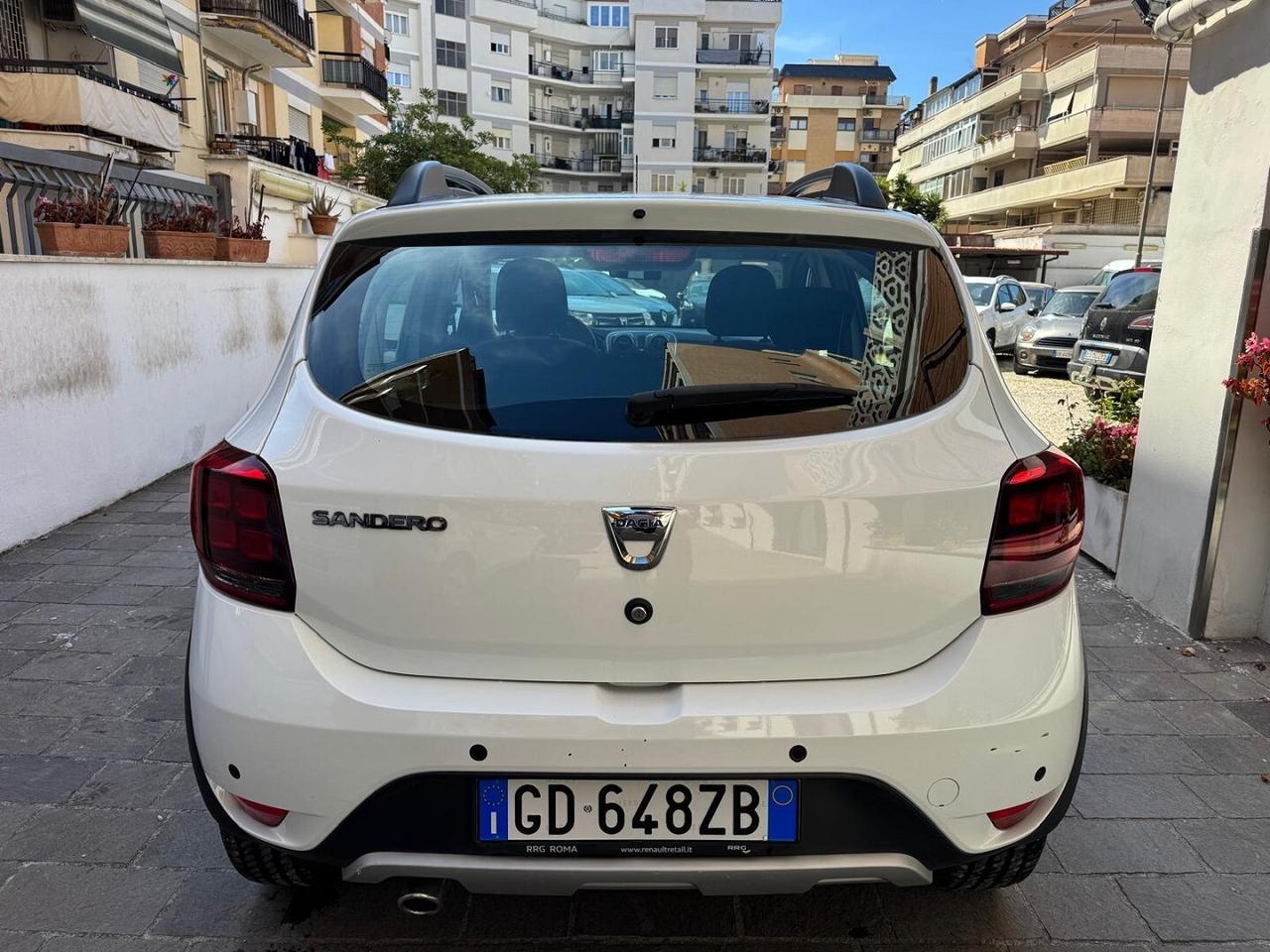 DACIA Sandero Stepway 1.0 TCe 100CV ECO-G 15th Ann