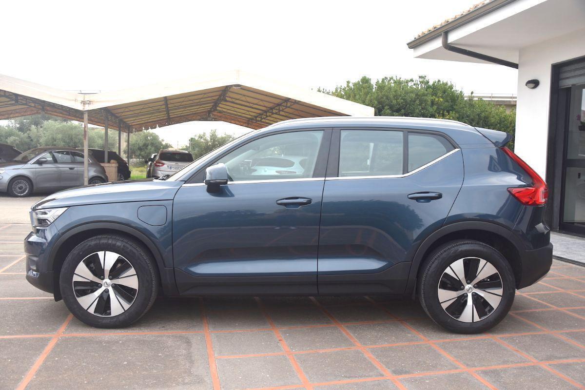 Volvo XC40 T4 Recharge Plug-in Inscription Expression