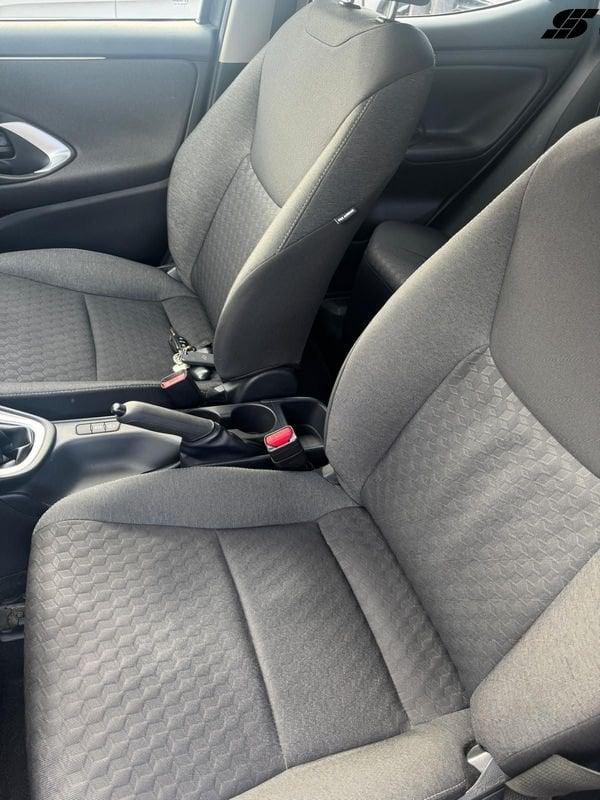 Toyota Yaris Yaris 1.0 5 porte Active