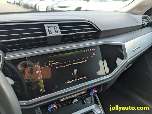 AUDI Q3 45 TFSI e S tronic Business Plug in Hybrid