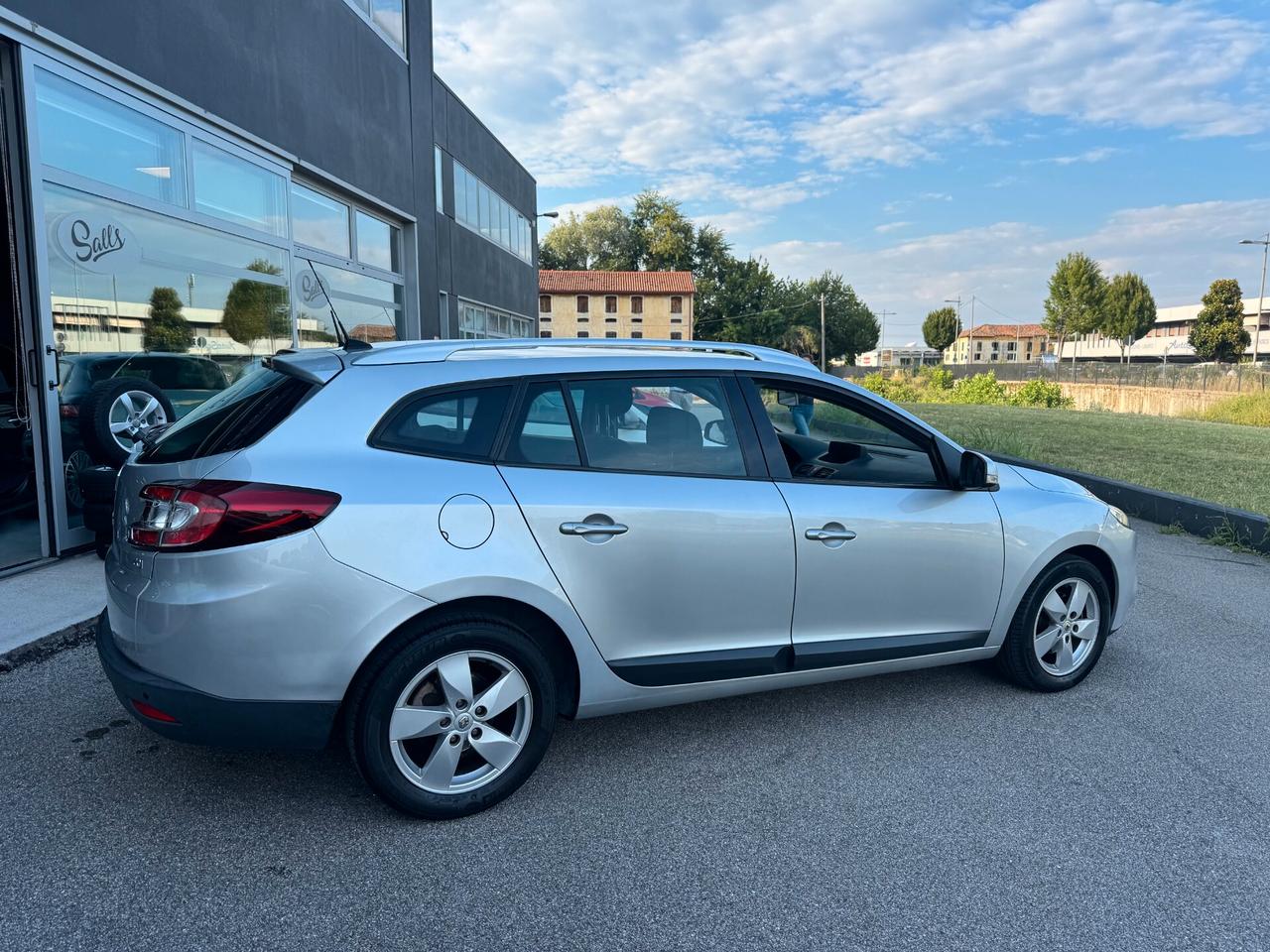 Renault Megane Mégane 1.5 dCi 110CV SporTour Dynamique