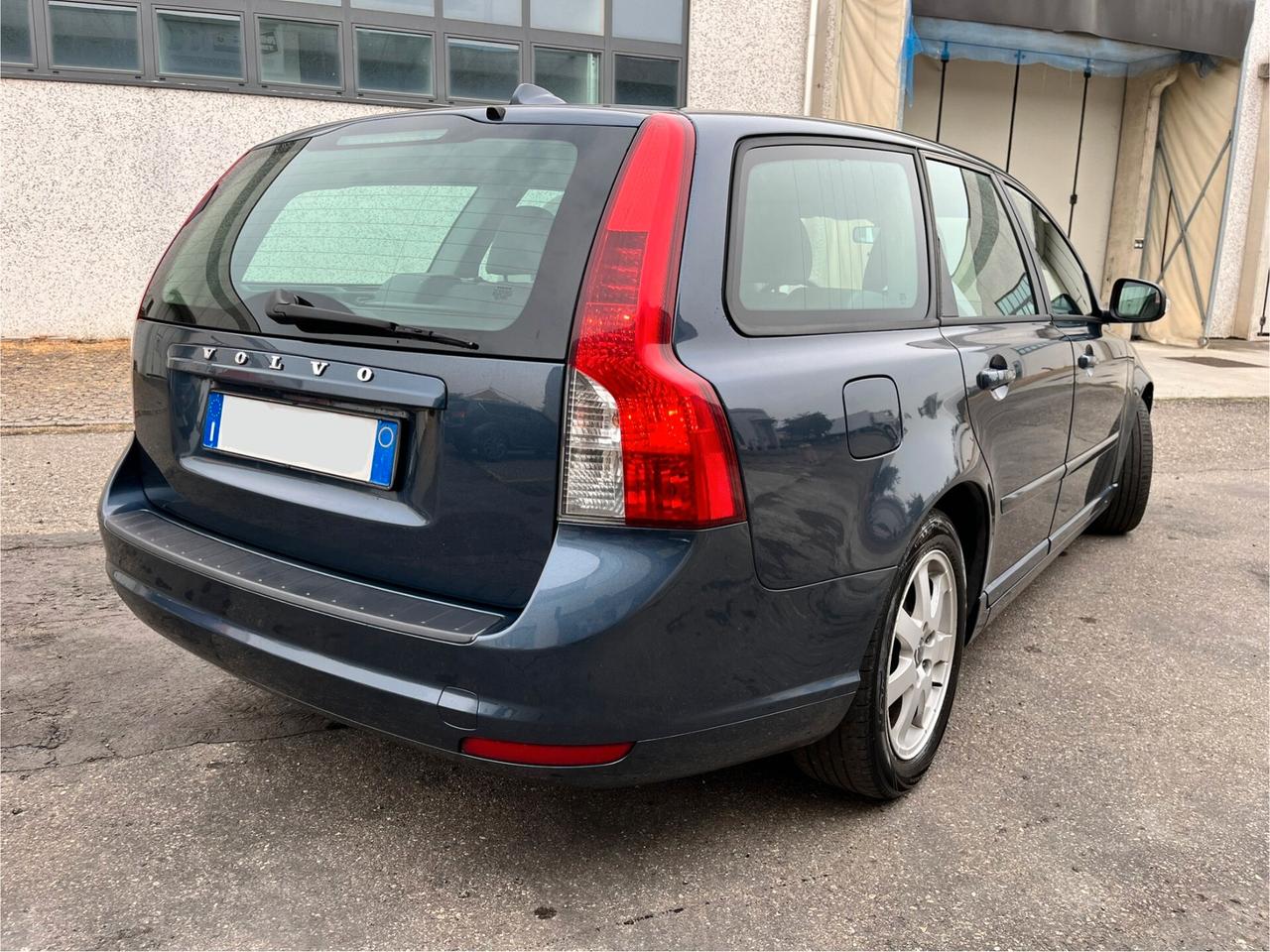 Volvo V50 D2 POLAR
