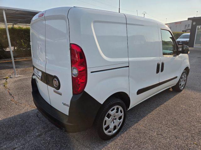 FIAT Doblo Doblò 1.4 Natural Power PC-TN Cargo Lounge 3 POSTI