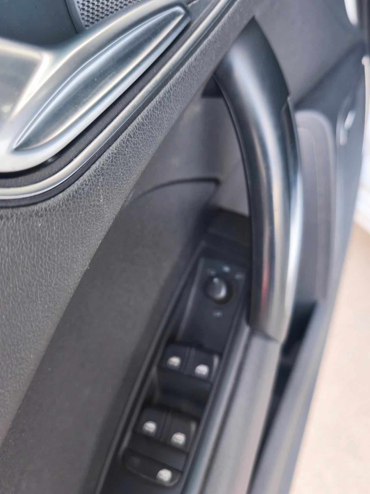 Audi A1 1.6 TDI S tronic 90cv S-line Plus 2014 Bose