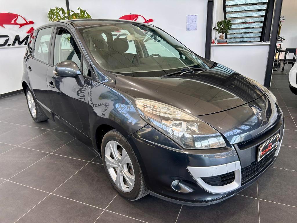 Renault Scenic X-Mod 1.5 dci Dynamique 110cv