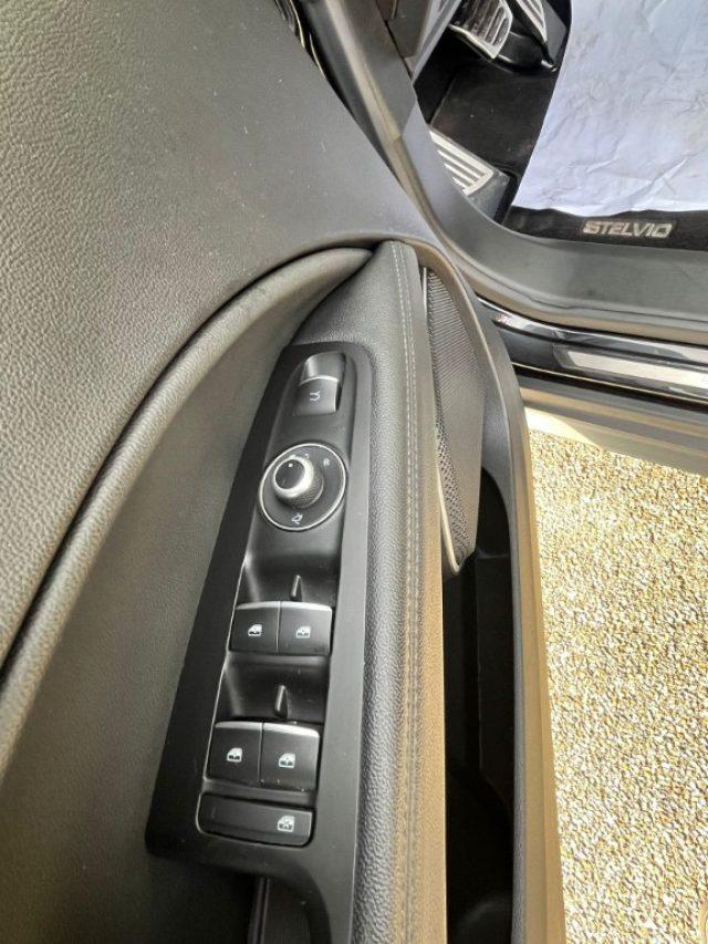 ALFA ROMEO Stelvio 2.2 Turbodiesel 190 CV AT8 Q4 Sprint