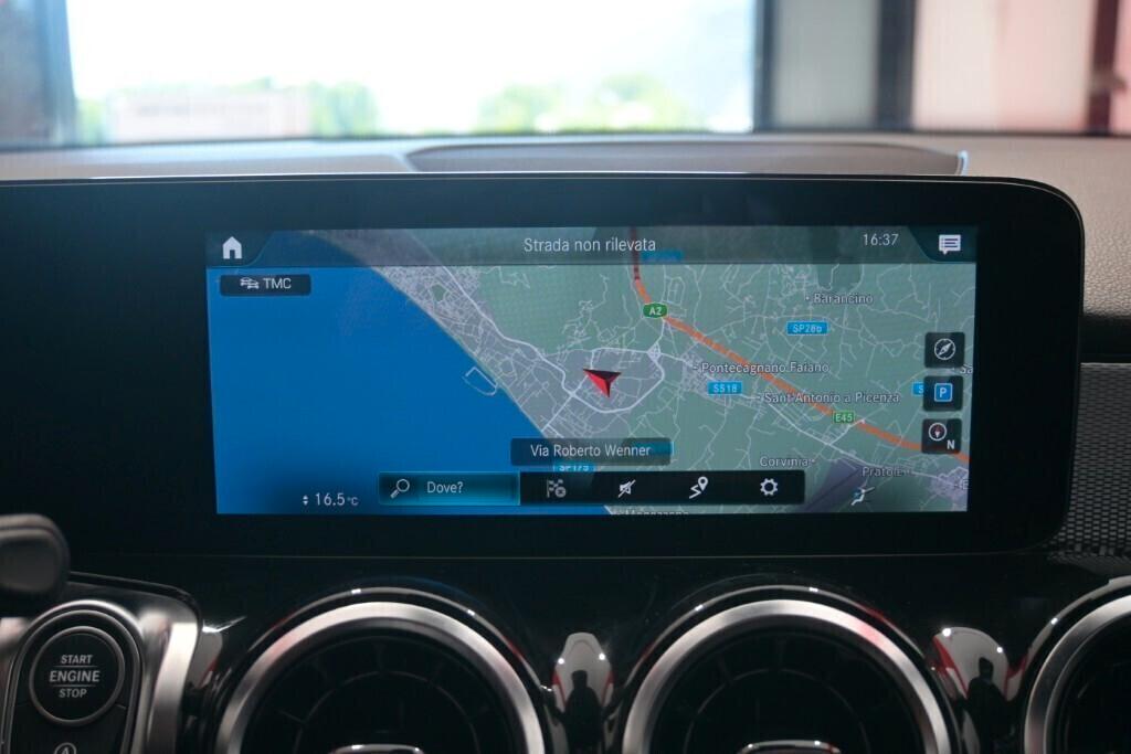 MERCEDES-BENZ GLB 200D 150CV AUTOMATIC 4MATIC BUSINESS EXTRA ( FARI LED - PELLE - CRUISE - NAVI - PARK ASSIST )
