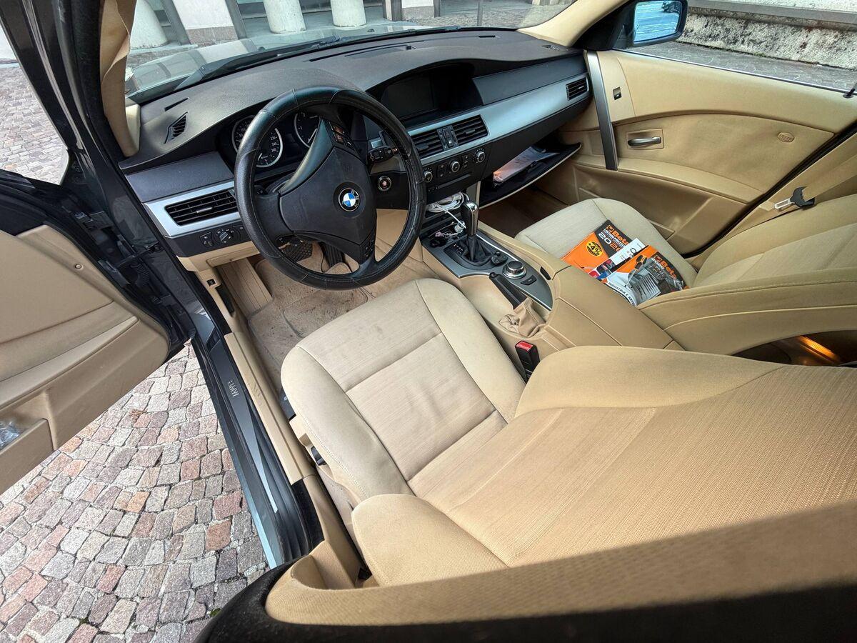 BMW Serie 5 Berlina 525d Futura c pelle