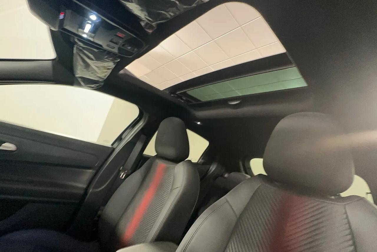 Alfa Romeo Junior 1.2 145 CV Hybrid eDCT6 Q4