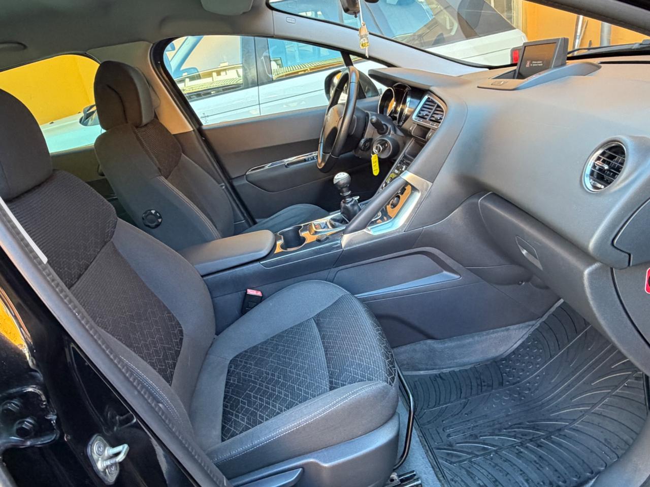 Peugeot 3008 BlueHDi 120 S&S Active