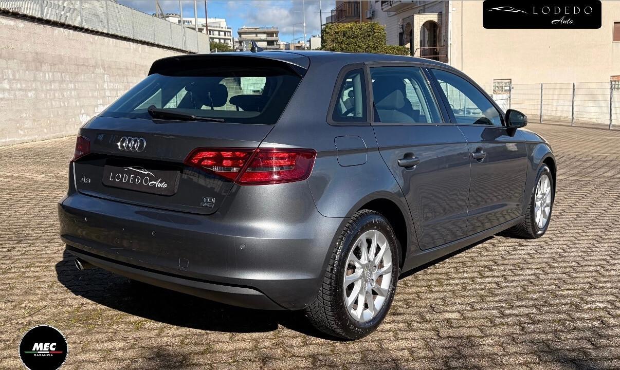Audi A3 SPB 1.6 TDI Ultra 2015 Full optional