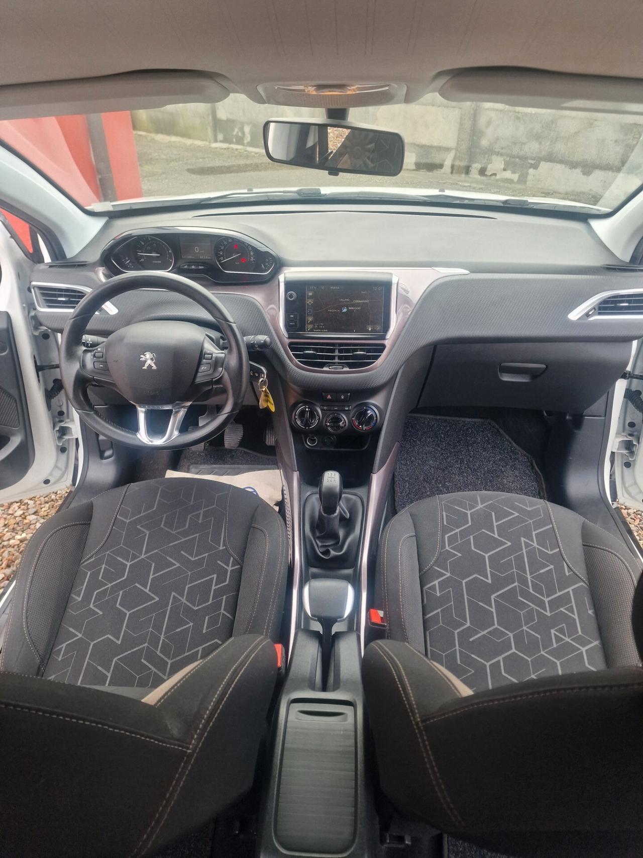 Peugeot 2008 PureTech 82 Active