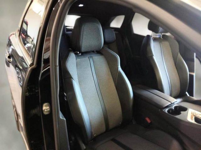 PEUGEOT 3008 BlueHDi 130 S&S EAT8 Allure Pack