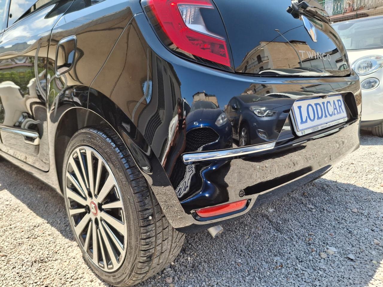 Renault Twingo TCe 95 CV EDC Signature