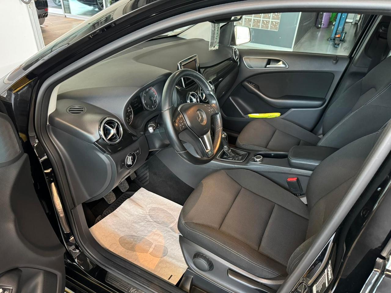 Mercedes-benz B 200 B 200 CDI Premium