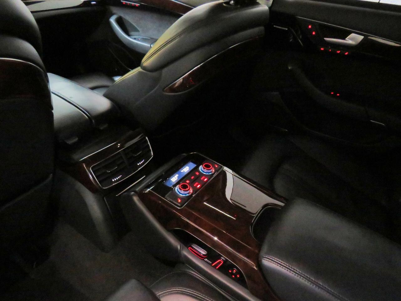 Audi A8 3.0 TDI 250 CV quattro tiptronic