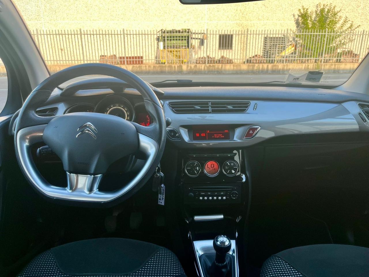 Citroen C3 1.2benz 2015 93.000km per neopatentati