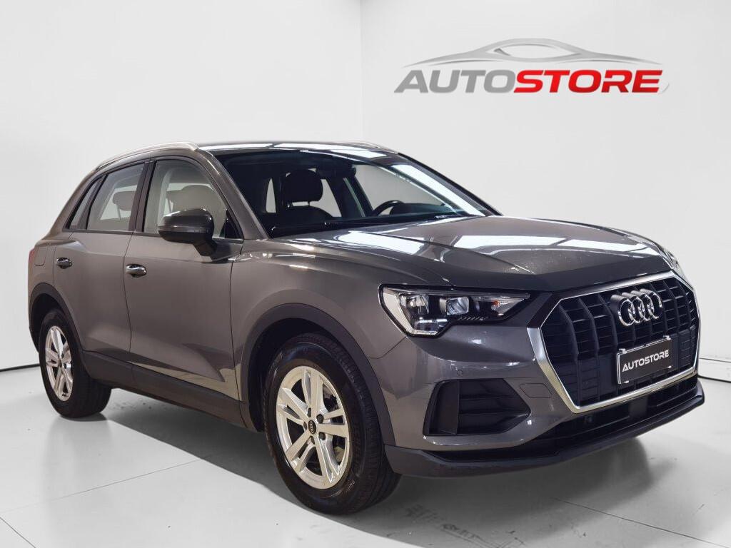 Audi Q3 35 TDI S tronic Business Sport