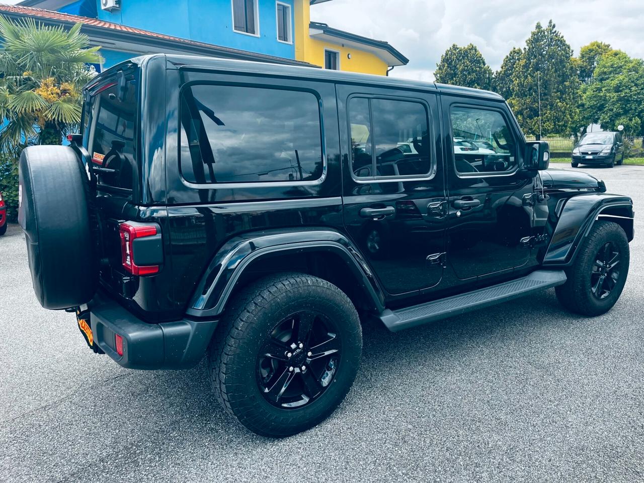 Jeep Wrangler Unlimited 2.2 Mjt II Sahara MOTORE NUOVO