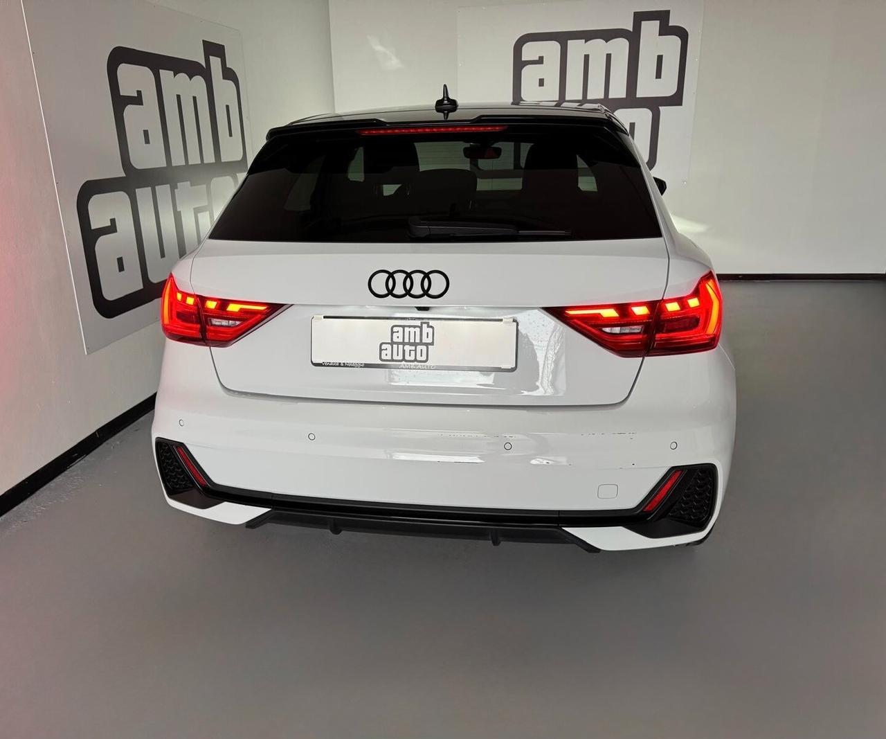 Audi A1 SPB 30 TFSI S tronic Identity Black