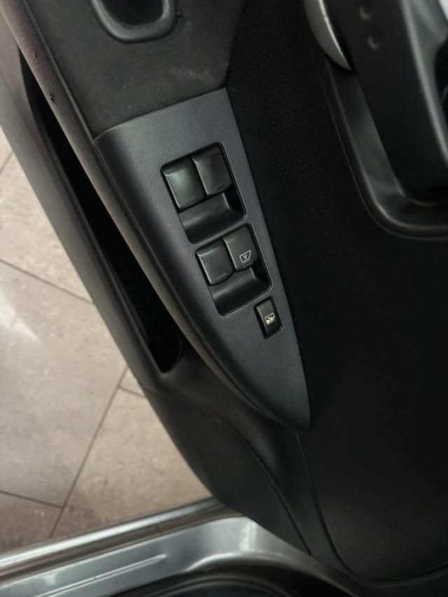 NISSAN Note 1.4 16V Visia