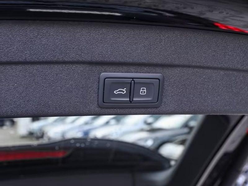 Audi A5 A5 Avant TDI 150 kW mHEV+ S tronic S Line edition MATRIX LED CAMERA 360°