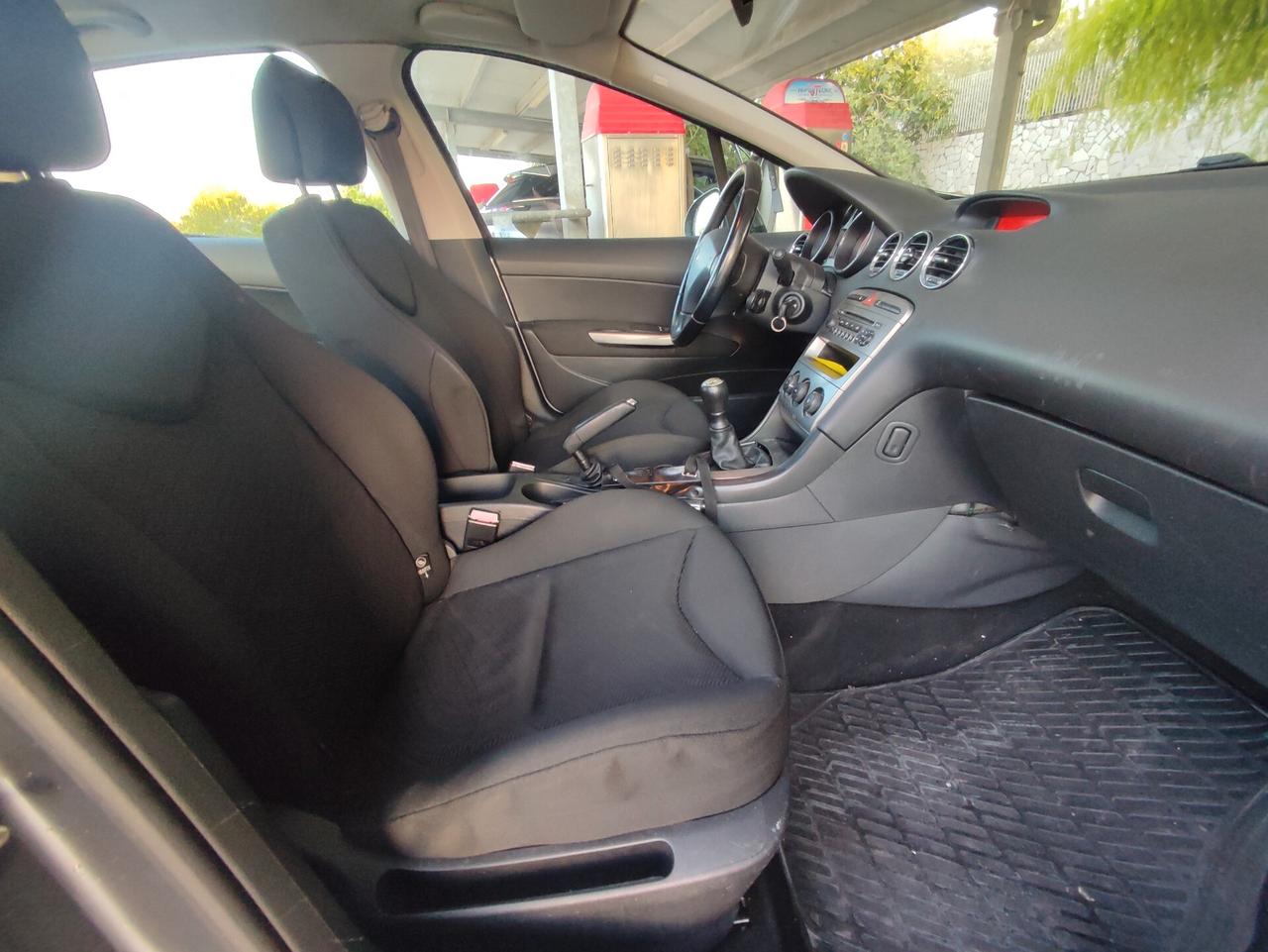 Peugeot 308 1.6 HDi 90CV FAP 5p. Premium