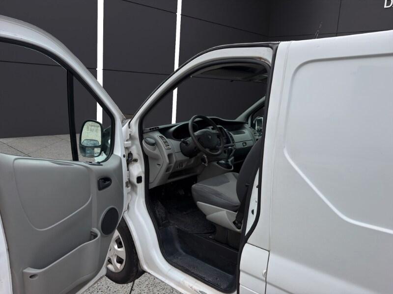 RENAULT Trafic 3ª serie Trafic T27 2.0 dCi/115...