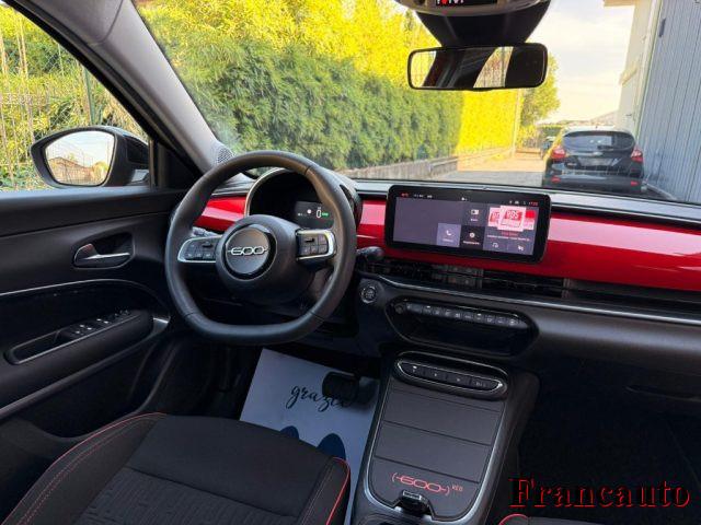 FIAT 600e Red