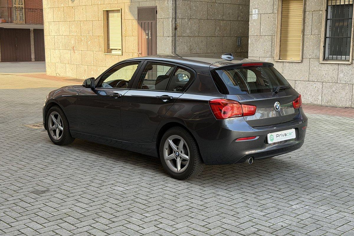 BMW 118d 5p. Advantage