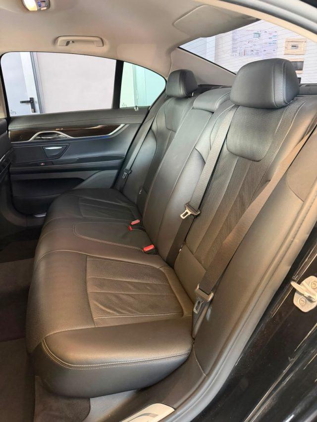 BMW 730 d xDrive Eccelsa //PELLE/NAVI//BLUETOOTH//