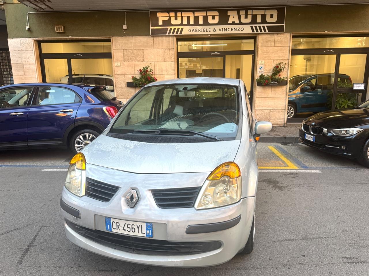 Renault Modus 15 dCi Diesel 1461cc 48kw 65cv