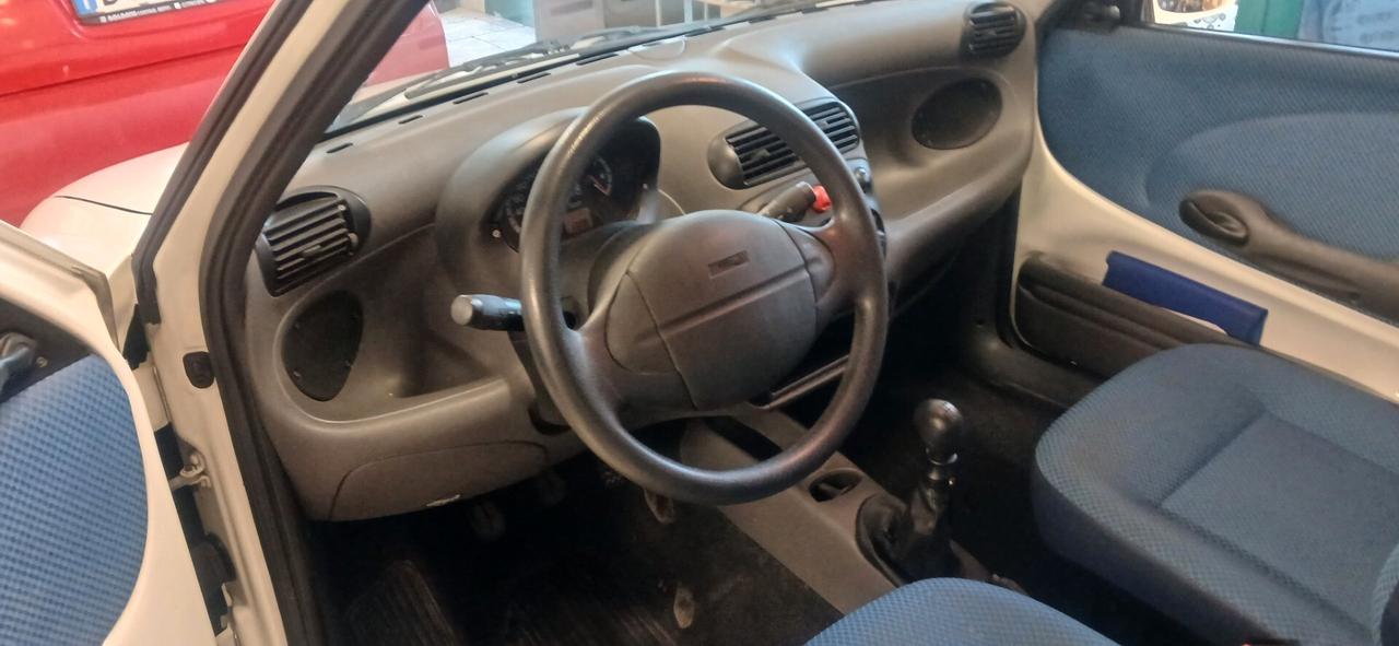 Fiat 600 pochi km clima