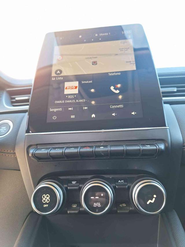 RENAULT Captur Plug-in Hybrid E-Tech 160 CV Initiale Paris