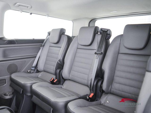 FORD Tourneo Custom 320 2.0 EcoBlue 185CV aut. PC Titanium
