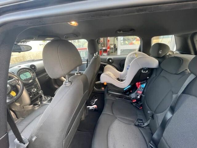 Mini Cooper D Countryman 2.0 Business Automatica