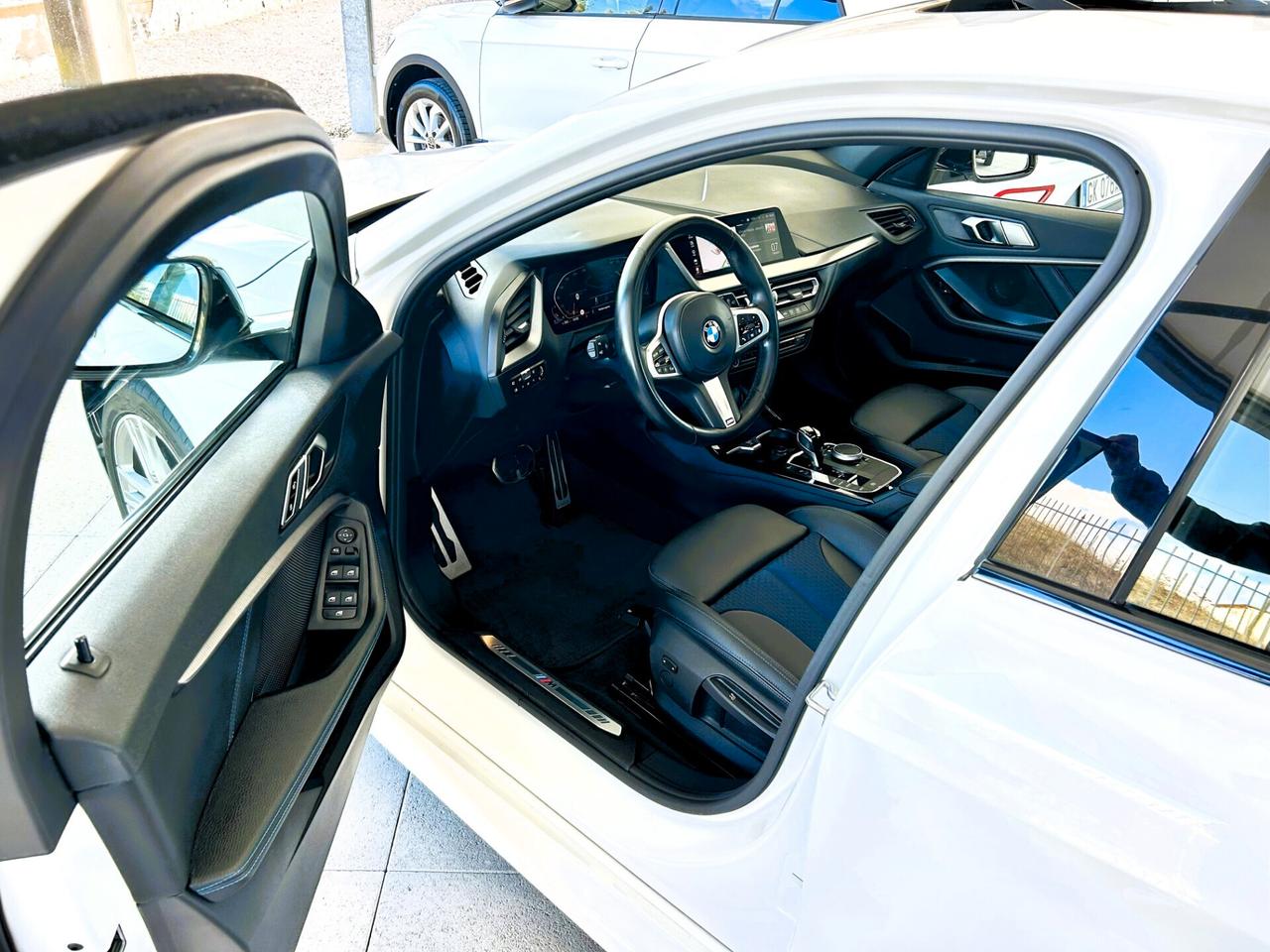 Bmw 116d 5p. Msport Automatico (Tetto )