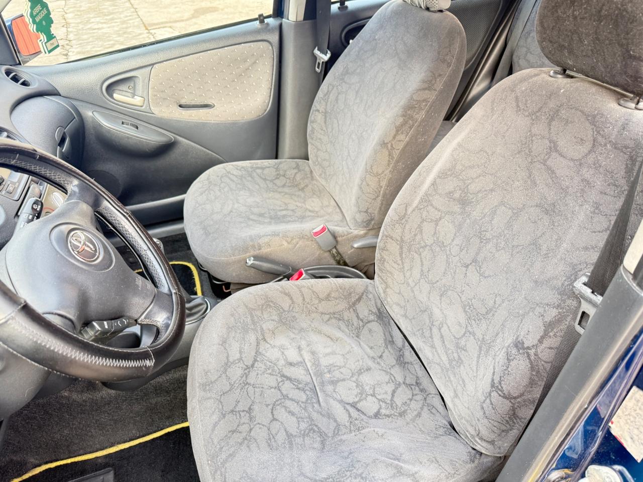 Toyota Yaris 1.3 5 porte Sol