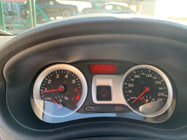RENAULT Clio 1.2 16V 5 porte Live!