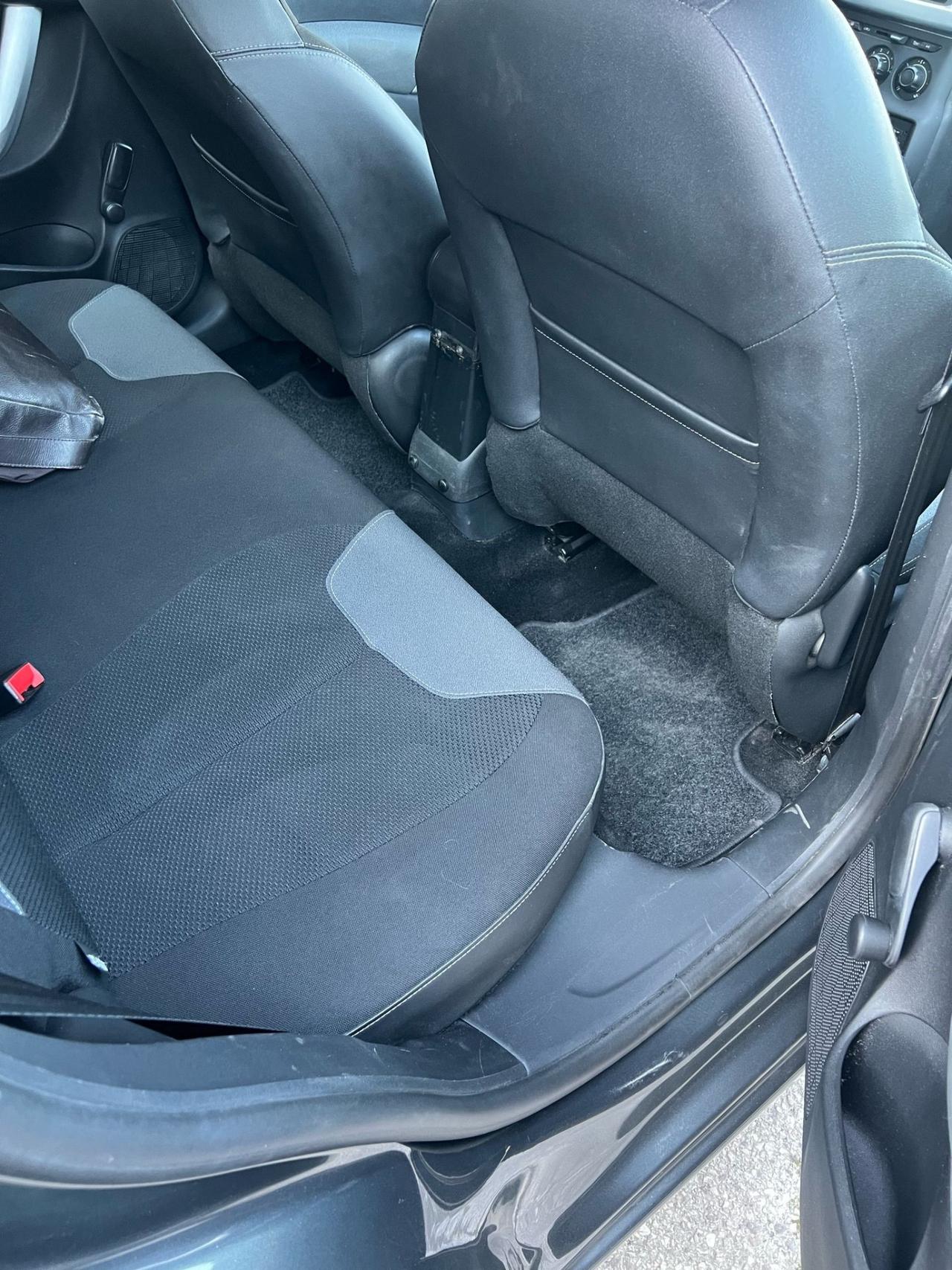 Citroen C3 1.4 BENZINA GPL ANNO 2013 X NEOPATENTATI