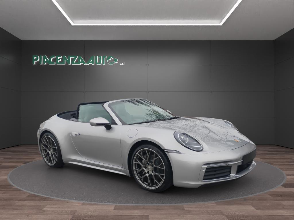 Porsche 911 Cabrio 3.0 Carrera auto